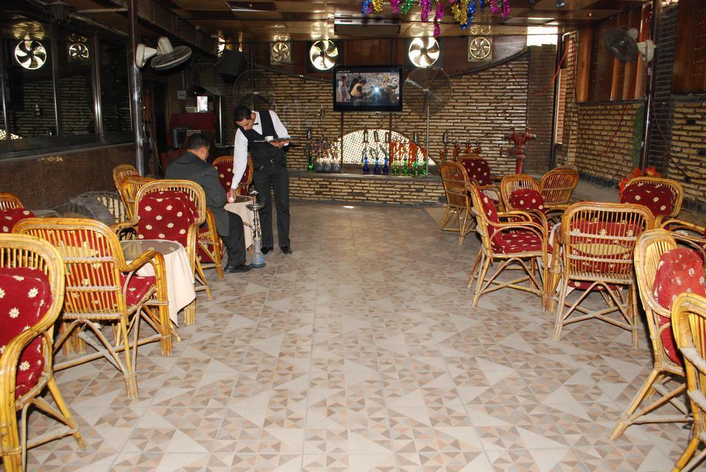 Hor Moheb Hotel Giza Exterior photo