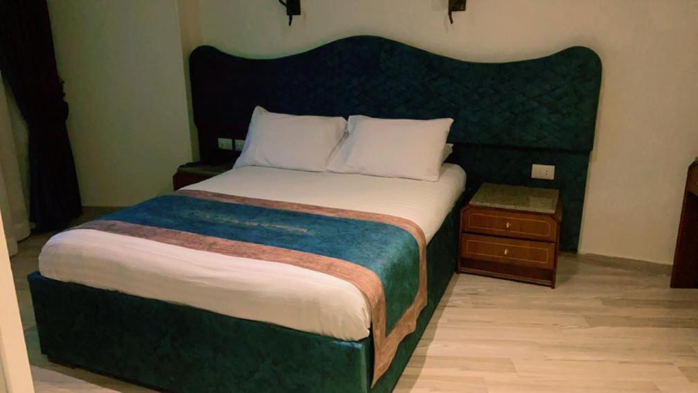 Hor Moheb Hotel Giza Exterior photo