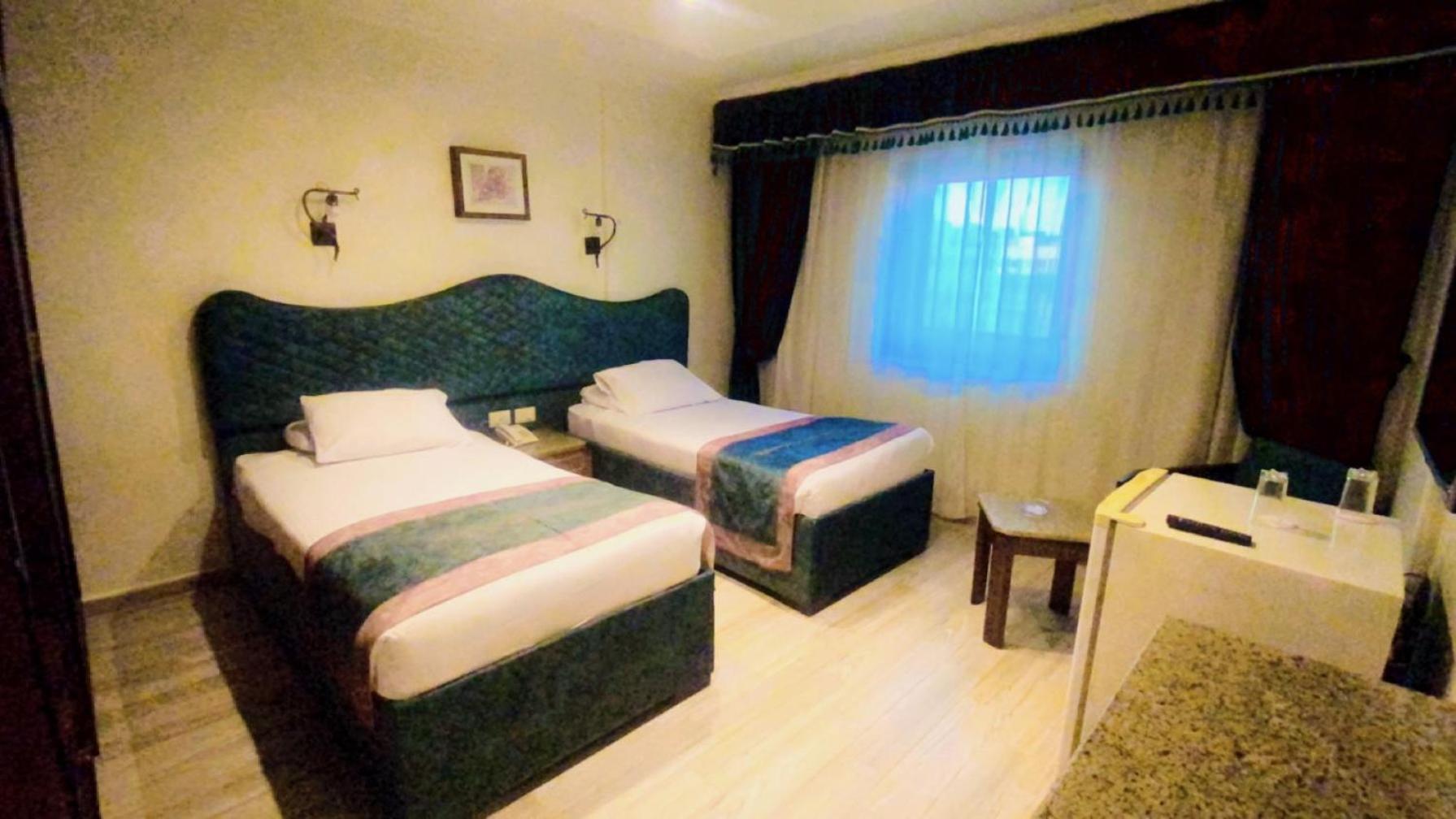 Hor Moheb Hotel Giza Exterior photo